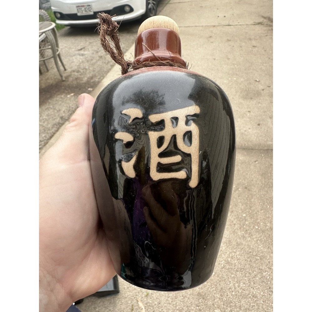 Japanese Sake Bottle Pottery Ceramic Jug‎ Vase,  Made In China